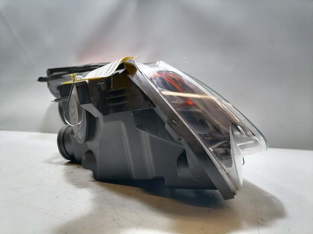 Citroen C3 Picasso original Scheinwerfer vorn links Halogen Bj.2010